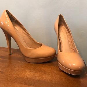 Arturo Chiang Nude Patent Leather Heels